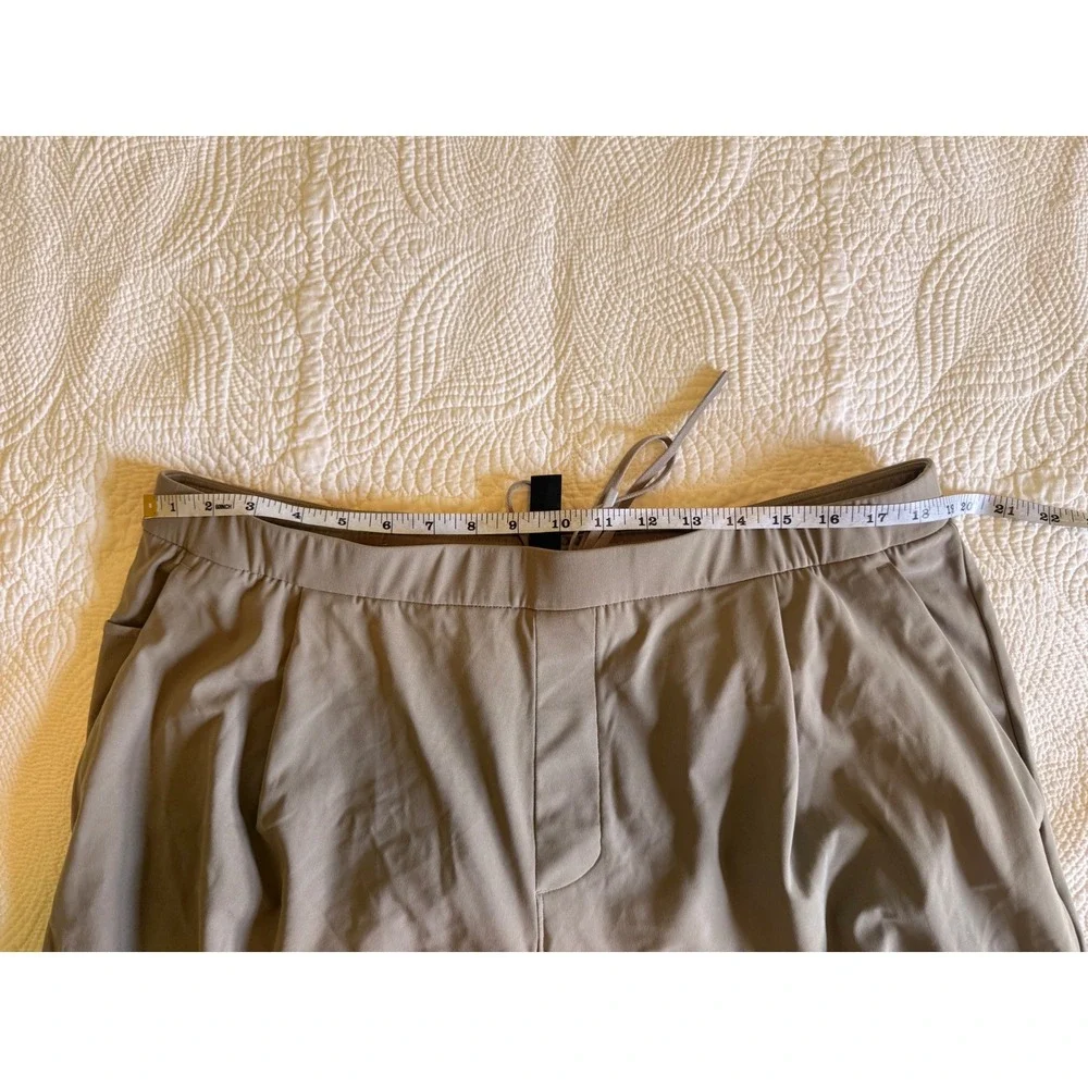 Lululemon Mens Relaxed Fit Trouser ash‎ gray XXL LM5BNYS Wide Leg Pleated Pant